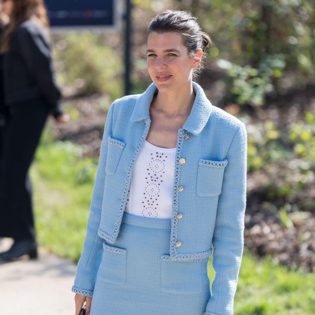 Carlota Casiraghi se adueña del 'street style' en París