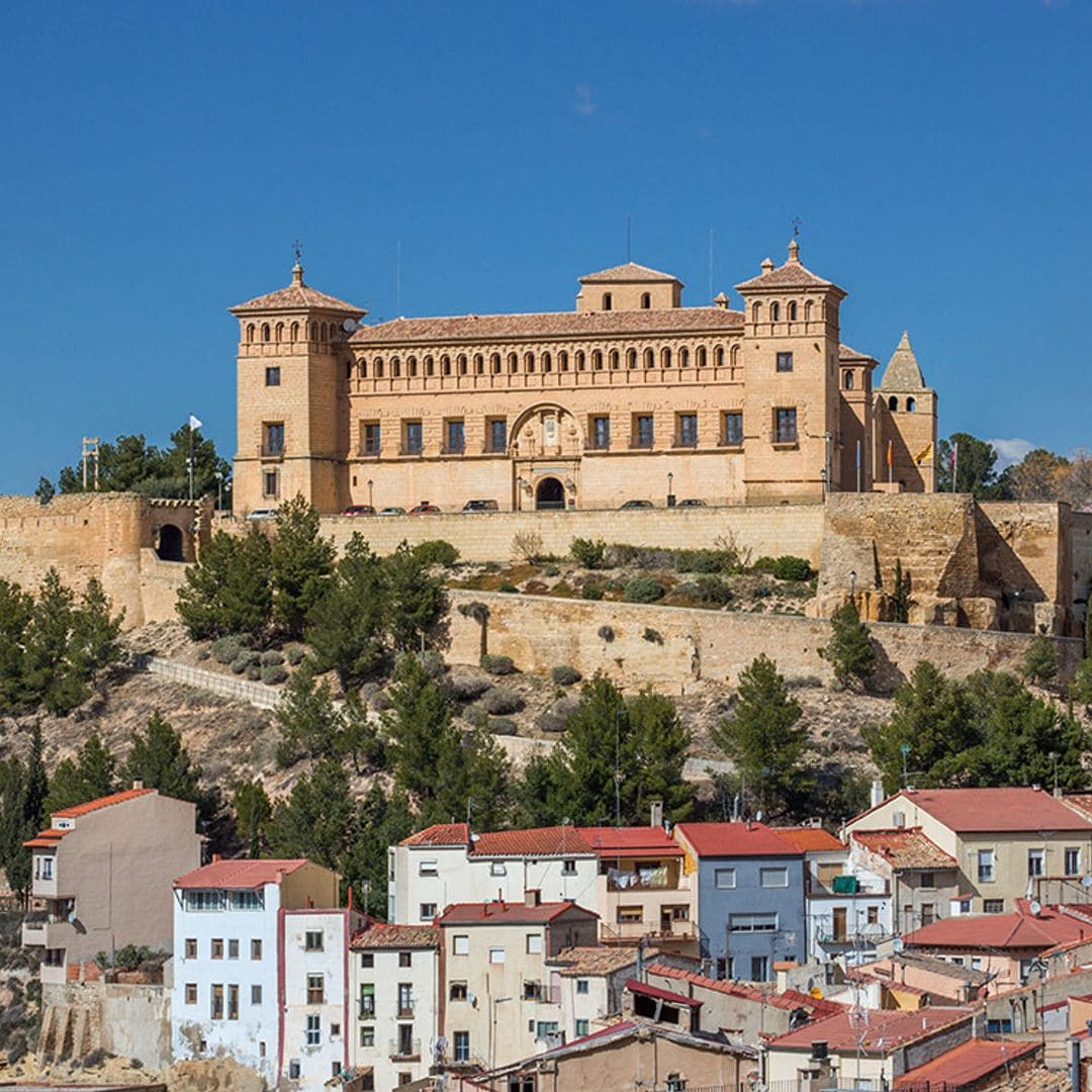 Alcañiz, un pueblo monumental a la vista y sorprendente bajo tierra
