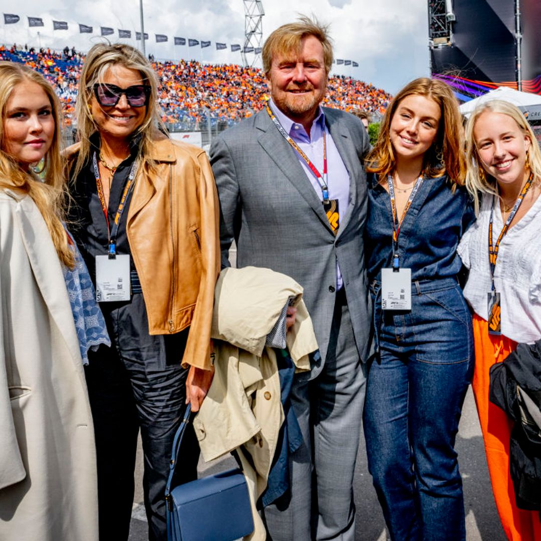 Las imágenes de Guillermo y Máxima de Holanda con sus hijas recorriendo los boxes de la Fórmula 1 como unos fans más
