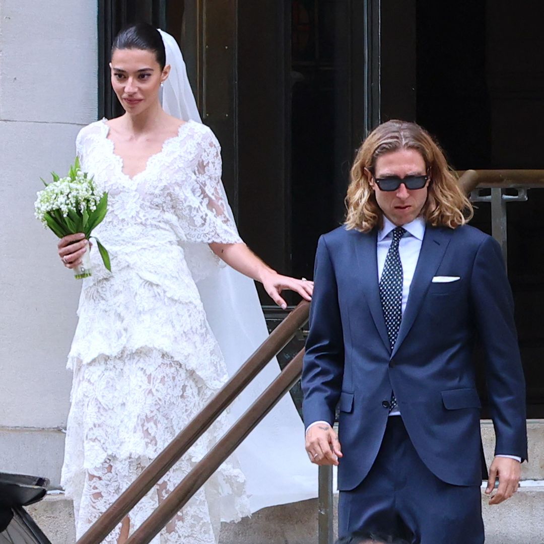 Las fotos inéditas de la romántica boda de Rocío Crusset y Charlie Schein en el corazón de Manhattan: todos los detalles y escenarios de su ‘sí, quiero’ en Nueva York