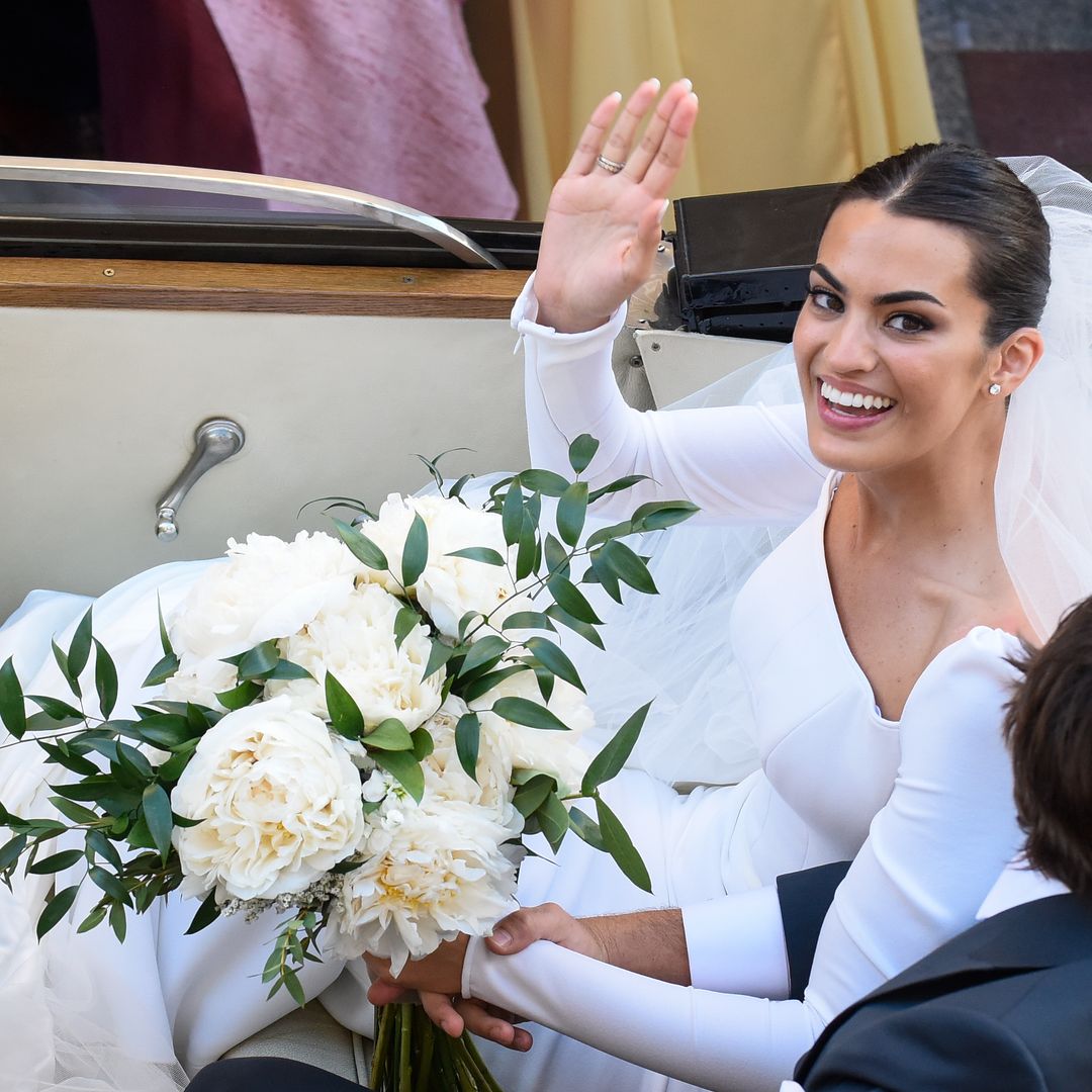 Ramos de peonías, la flor de finales de primavera y principios de verano que más gusta a las novias españolas