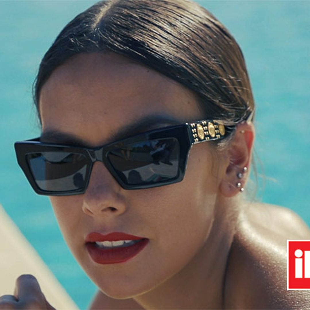 Cristina Pedroche, el chapuzón más sexy del verano en su posado para ¡HOLA!
