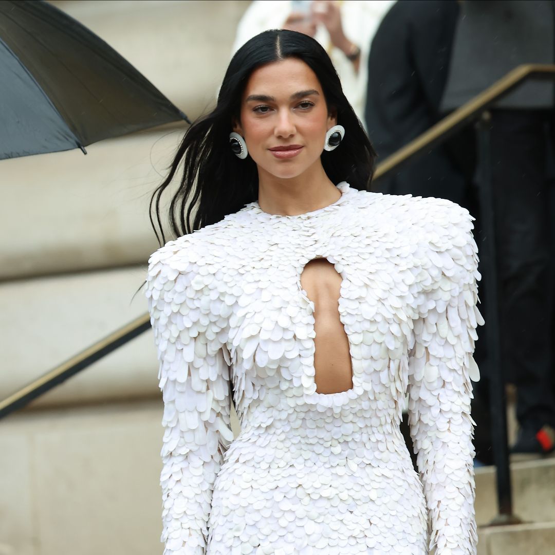Estas fueron las impresionantes joyas utilizadas por Dua Lipa para sus celebraciones de boda