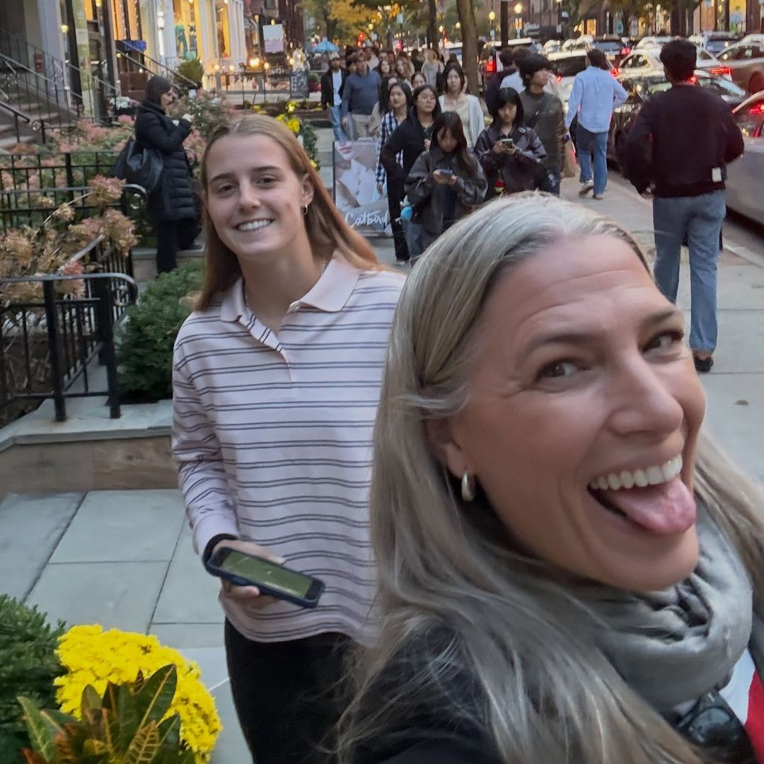 Laura Sánchez abre su álbum de fotos de su viaje a Estados Unidos para reencontrarse con su hija Naia