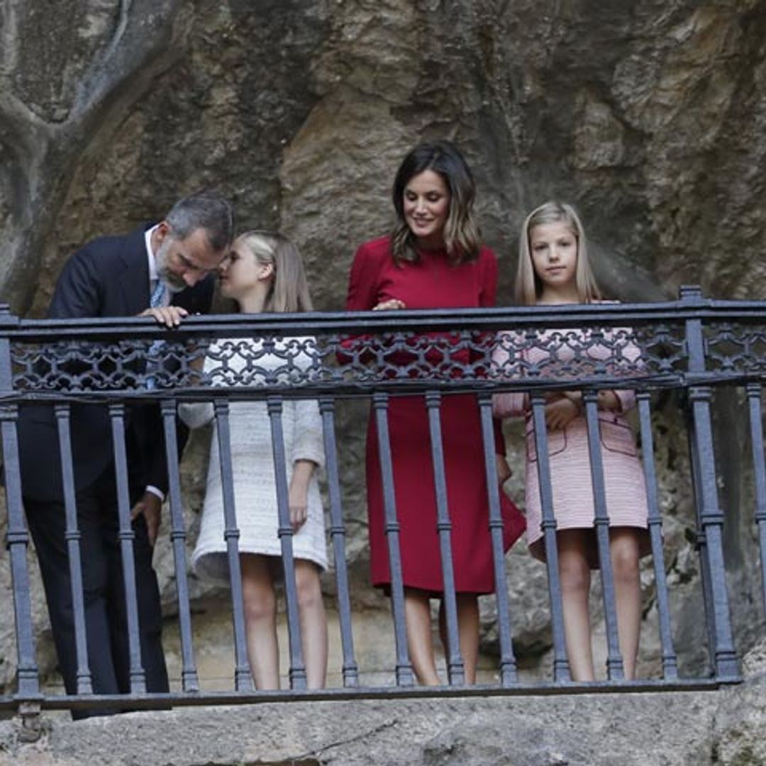 La princesa Leonor debuta en Asturias ante la presencia de los Reyes y la infanta Sofía