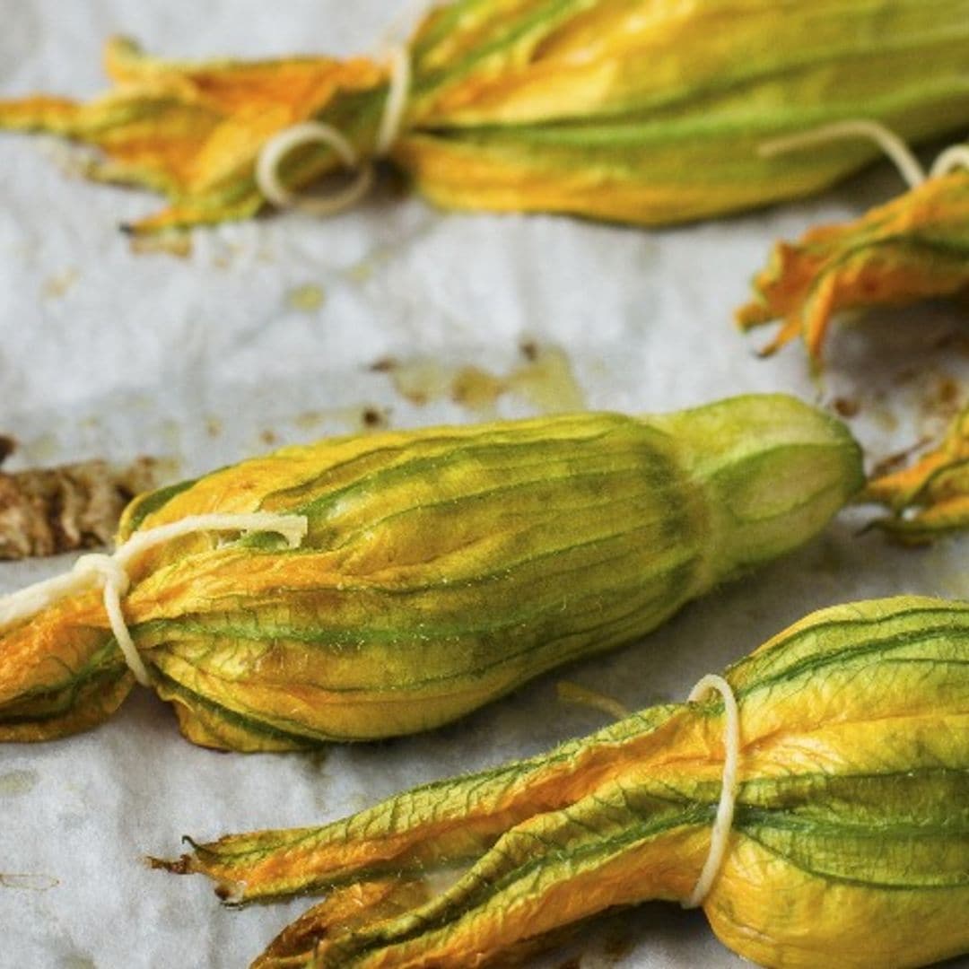 Flores de calabacín rellenas de 'Grana Padano'