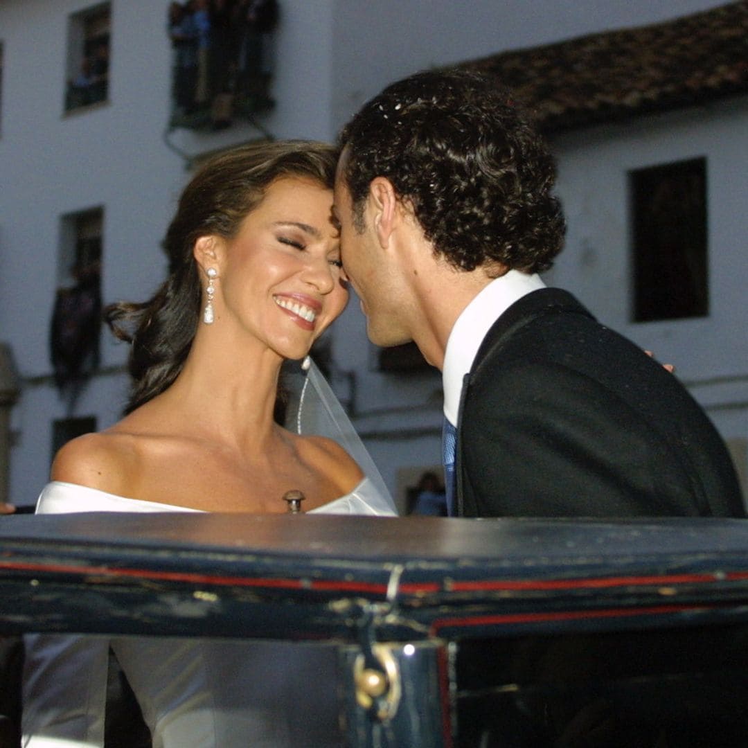 Arantxa del Sol, a punto de celebrar sus bodas de plata recuerda su multitudinario enlace con Finito de Córdoba: "Estaba abrumada"