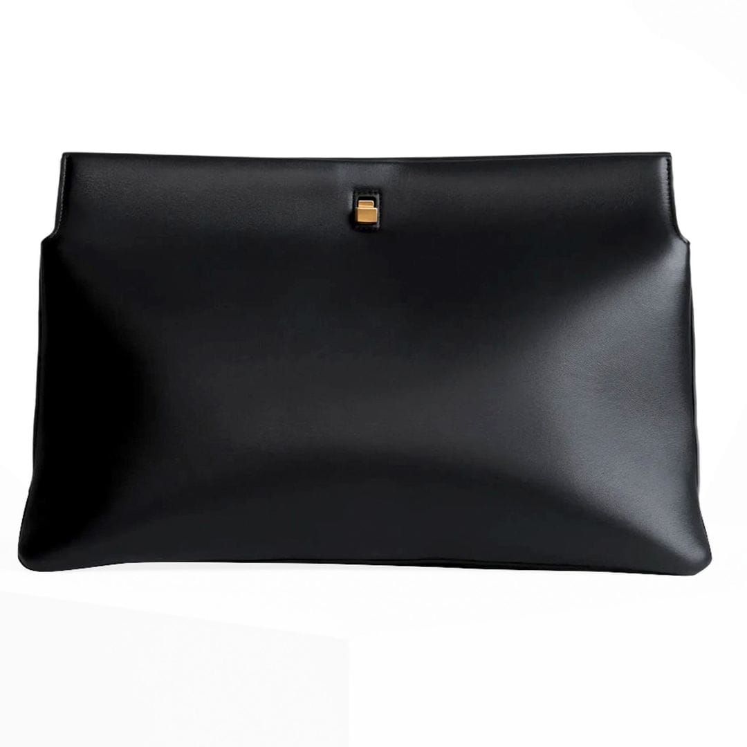 Maxibolso de mano (3.000 €),  de Phoebe Philo