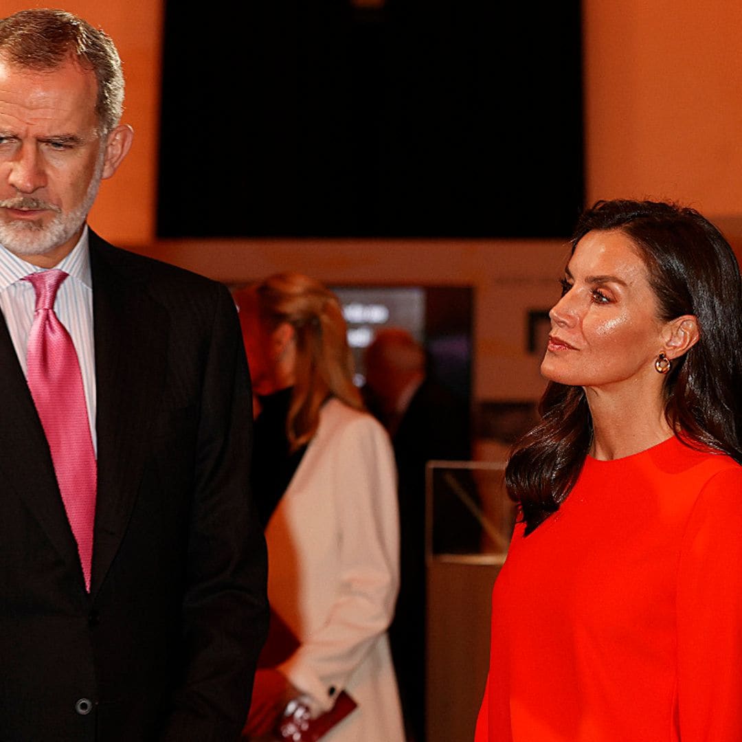 Los Reyes, dos apasionados de la literatura en el centenario de la primera Casa del Libro de España