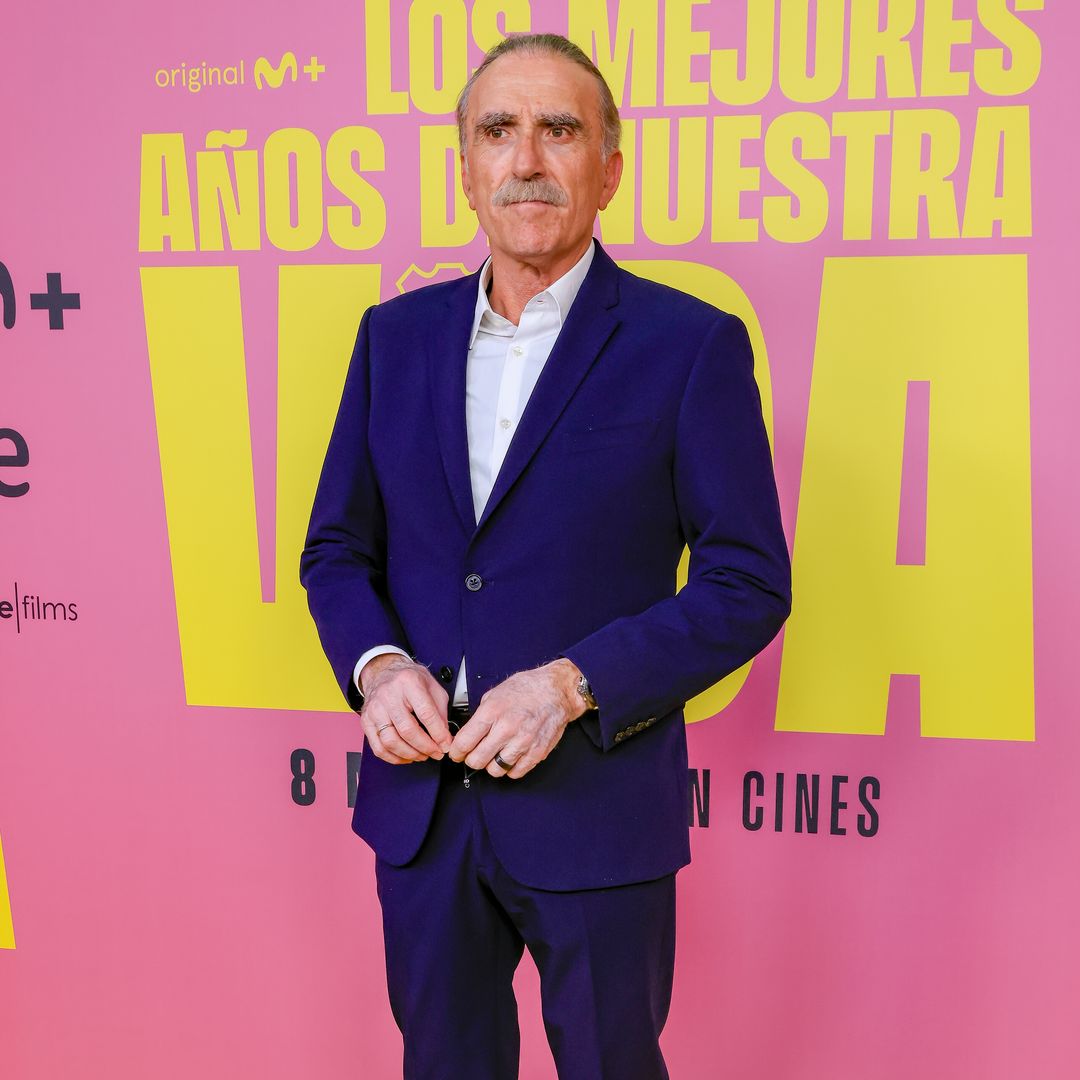 Juan y Medio 