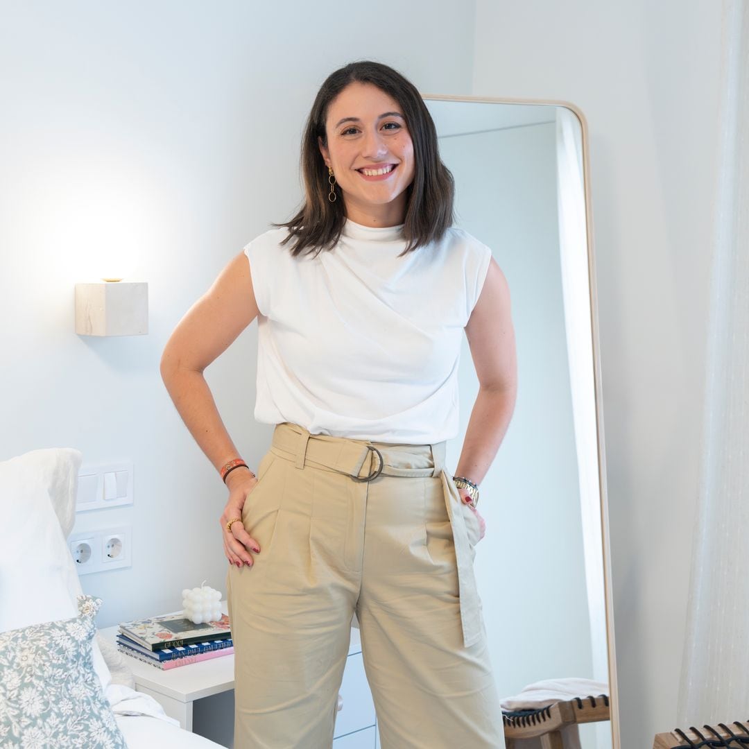 Anabel Soria, arquitecta e interiorista: “En baños pequeños y estrechos, un espejo de pared a pared duplica el espacio y genera profundidad visual”