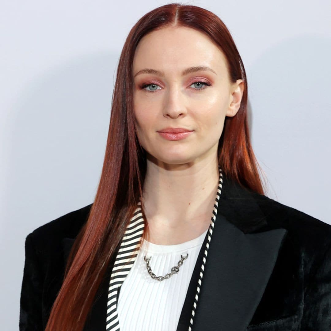 Sophie Turner confirma su segundo embarazo al 'estilo Rihanna'