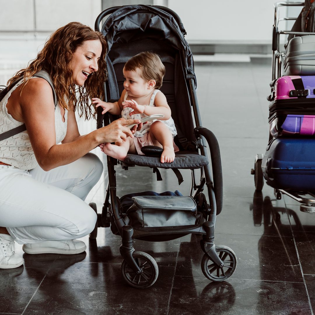 Los 6 mejores carritos de viaje para bebé de 2026 (palabra de mamá viajera)