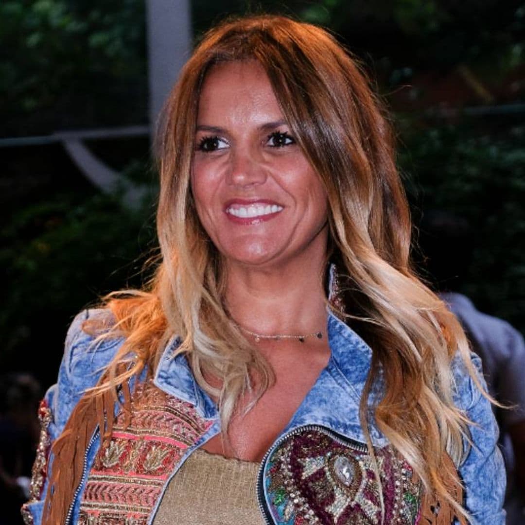 Marta López aclara qué relación tiene con el ex de Alexia Rivas y su novio la sorprende en directo