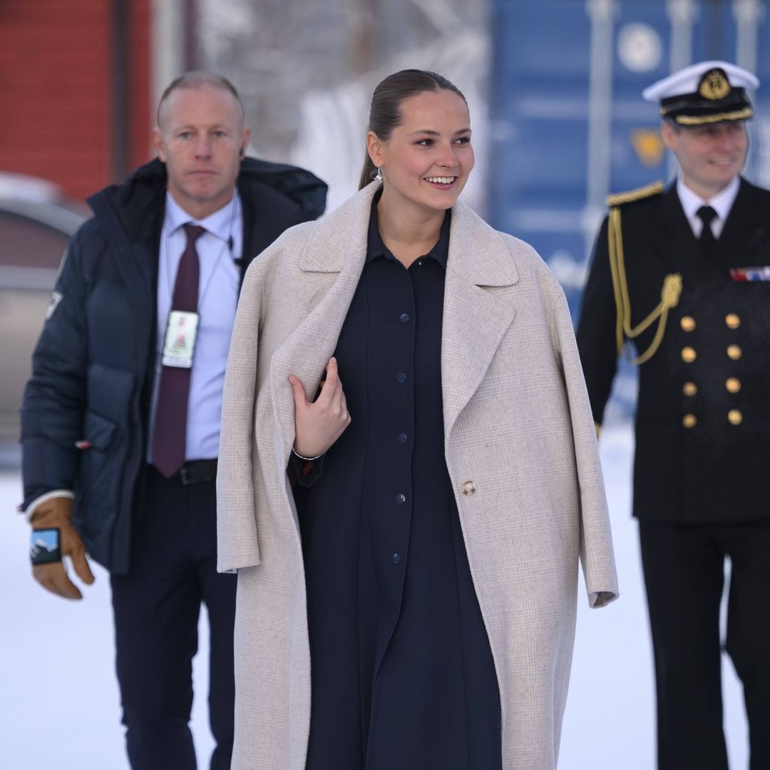 Ingrid de Noruega rompe su silencio sobre el juicio a su hermano Marius, mientras Mette-Marit reaparece en medio de la preocupación por su salud