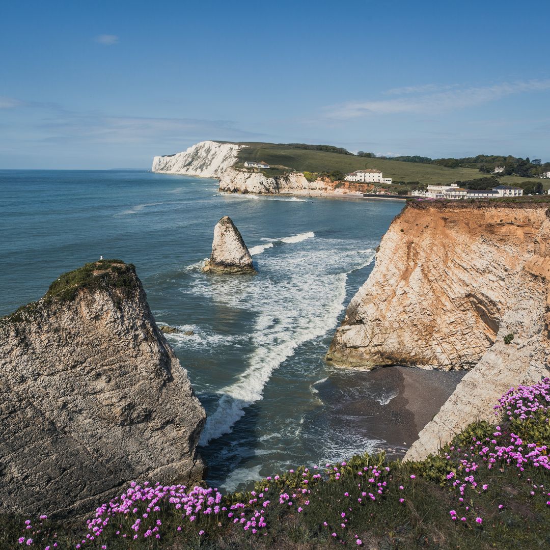 acantilados de Freshwater Bay, en la isla de Wight, Inglaterra