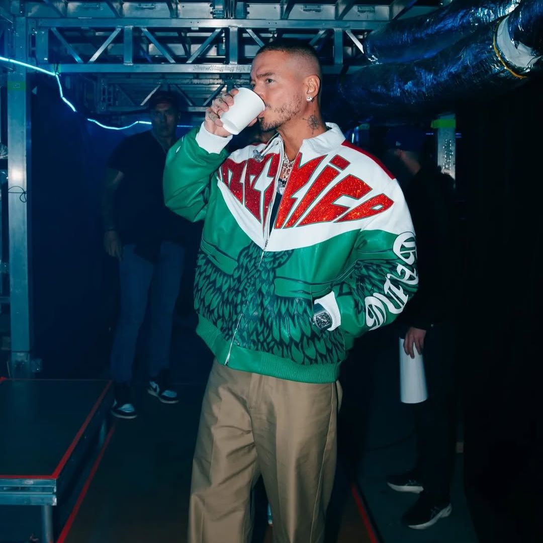Así lució J Balvin en el concierto de Bad Bunny