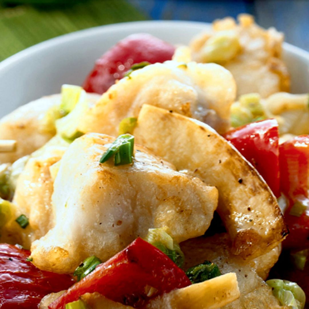 Bacalao fresco salteado con verduras