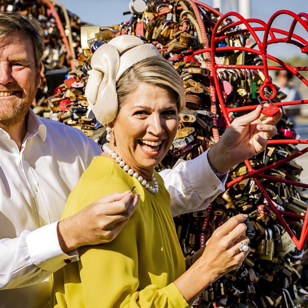 Los reyes Guillermo y Máxima celebran su aniversario de boda con la tradición más universal