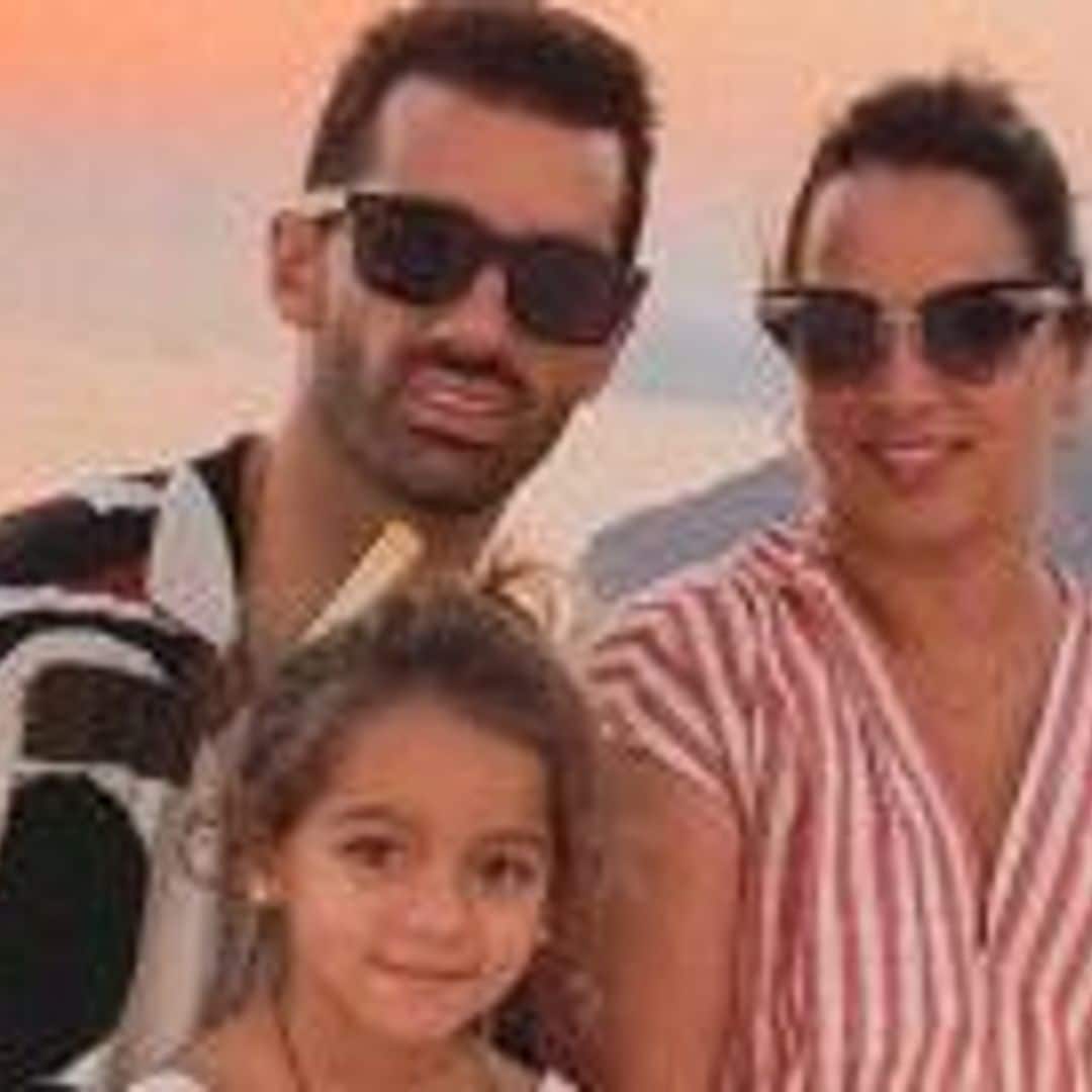 Adamari López y Toni Costa disfrutan de unas increíbles vacaciones familiares en Grecia