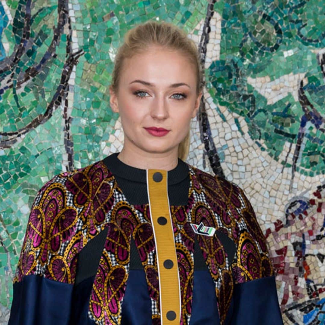 El nuevo look de Sophie Turner deja atrás el invierno