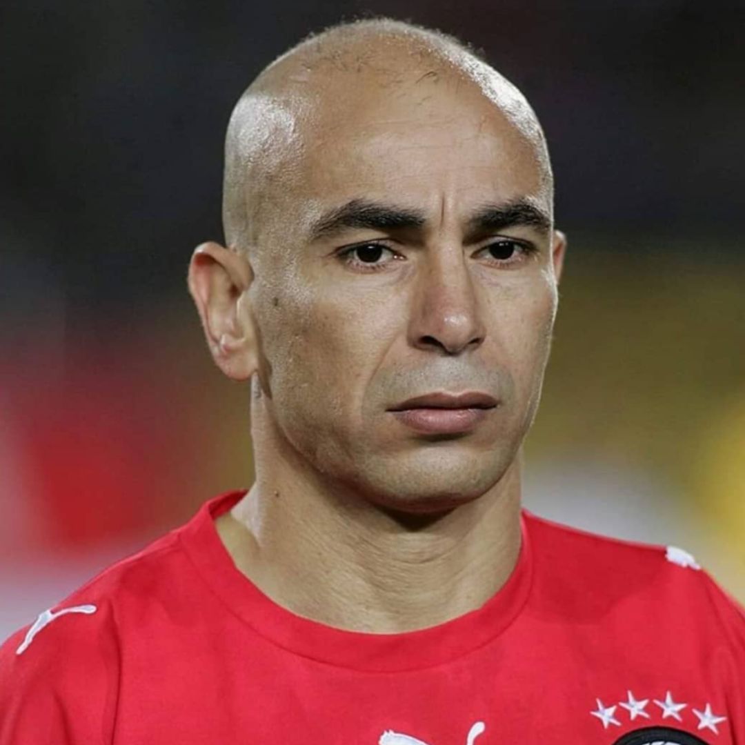 La impactante historia del seleccionador de Egipto, ingresado en el hospital tras una pelea entre sus dos esposas