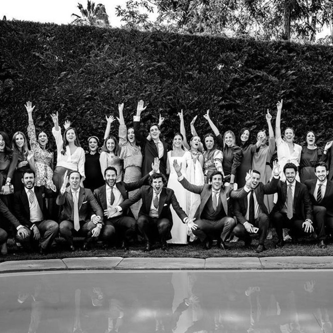 Si querías organizar una boda mediana y al final te ves con una enorme, no estás sola