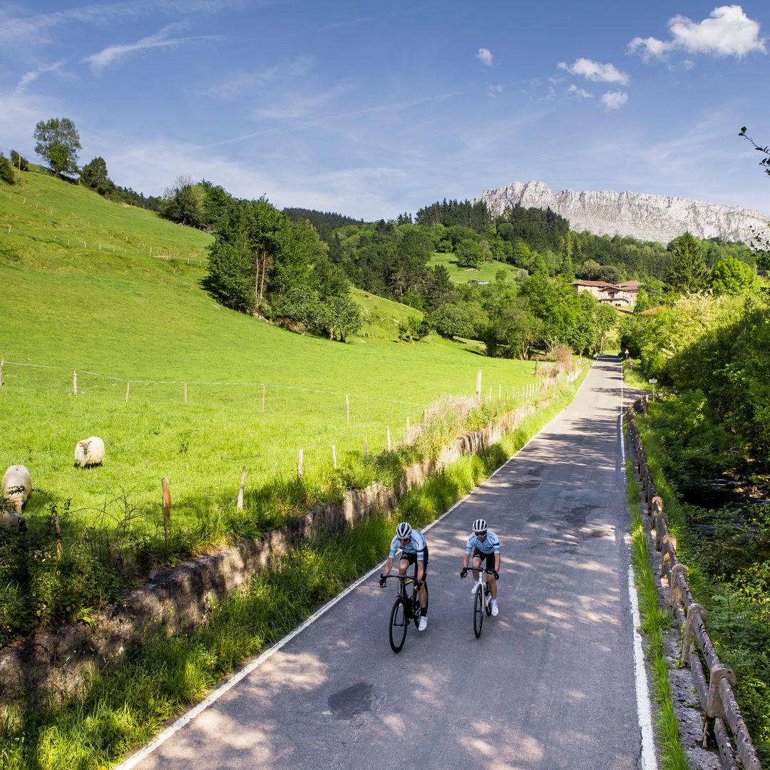 Ruta por Gorbeia: la escapada al corazón verde de Euskadi que te hará desconectar de todo