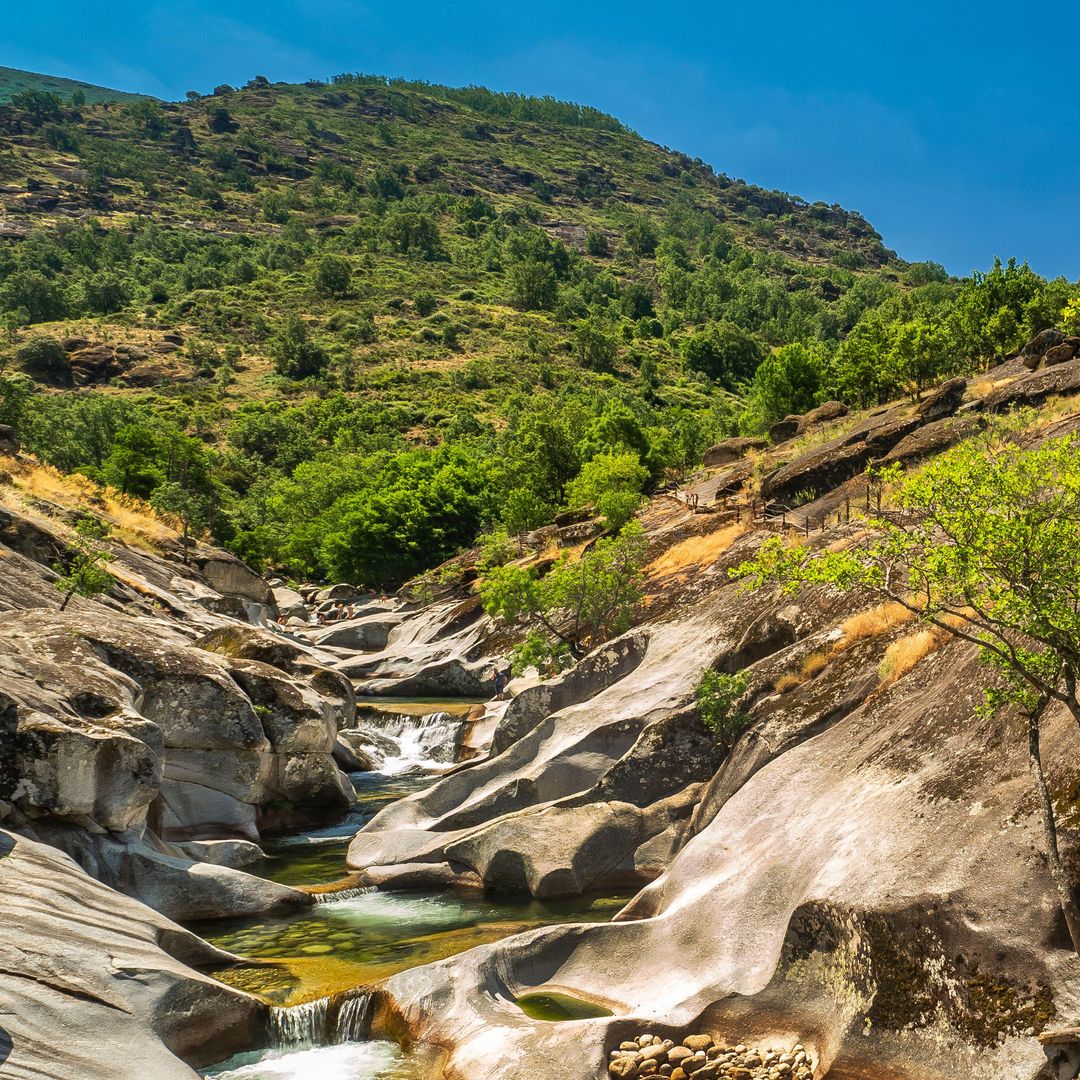 Estas pozas y piscinas naturales en Extremadura son ideales para refrescarse y huir del calor
