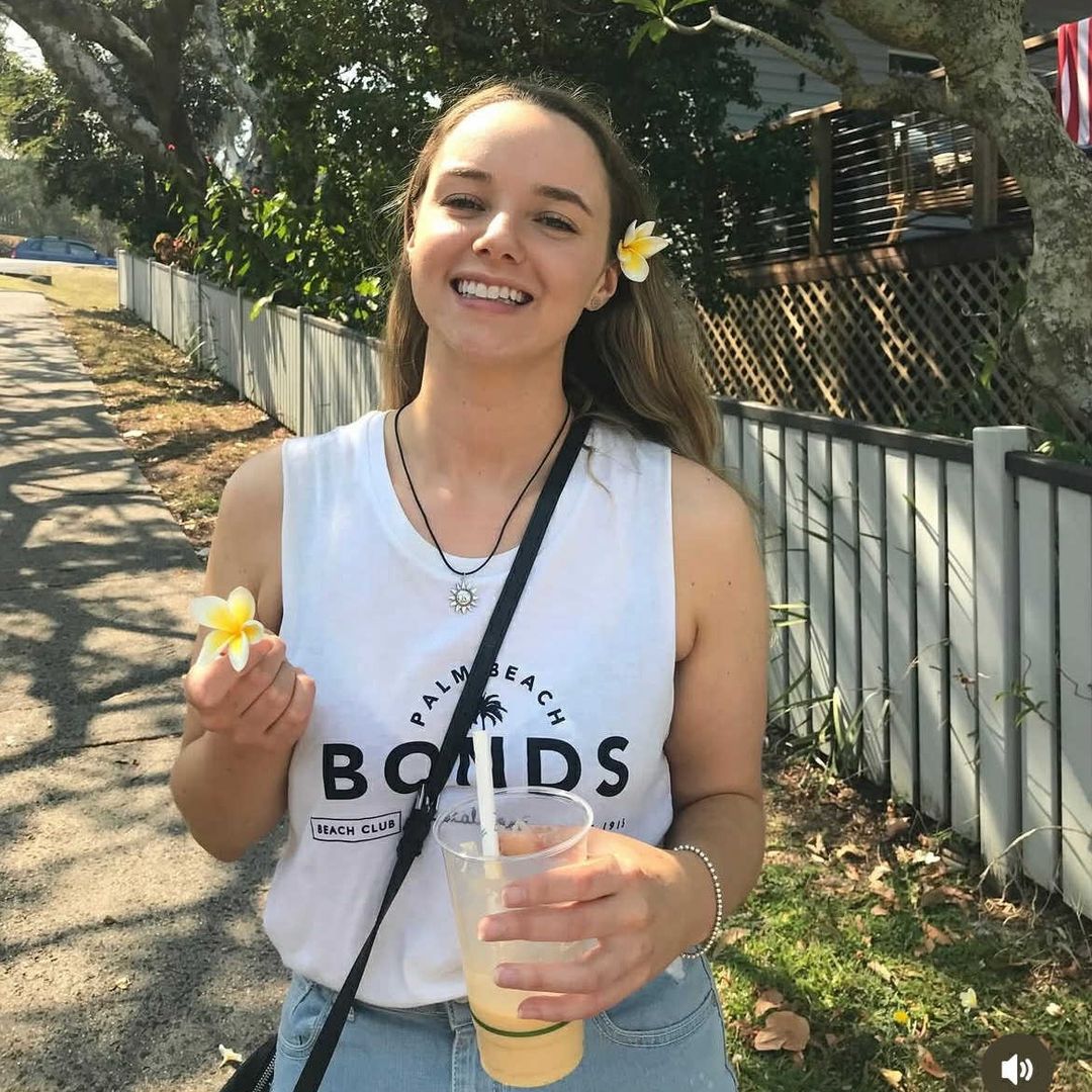 La creadora de contenido Stacey Hatfield muere tras dar a luz en casa: las complicaciones que pueden surgir en estos casos