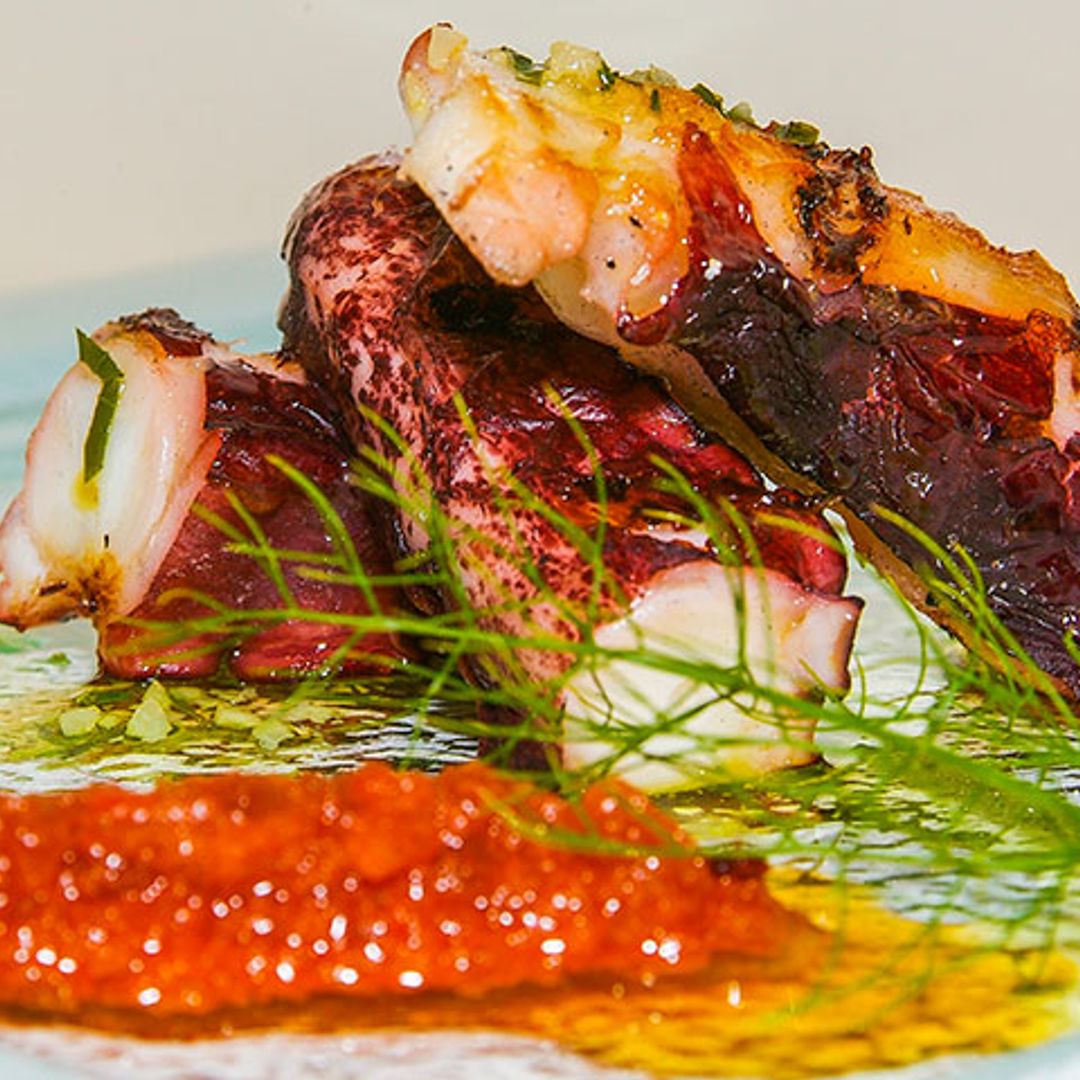 Pulpo a la parrilla con ajoblanco