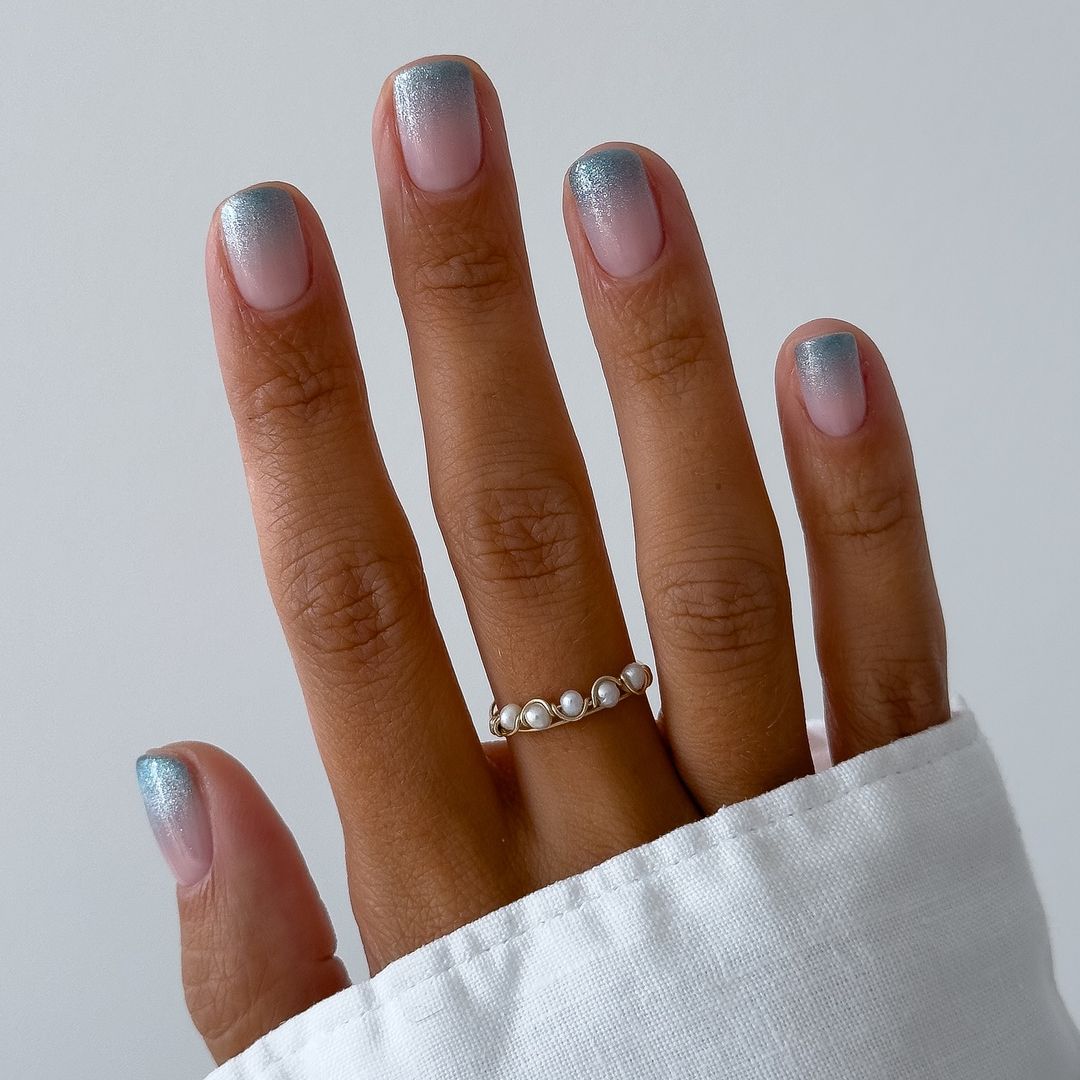 12 manicuras prácticas y sofisticadas para uñas cortas que van a arrasar la próxima temporada