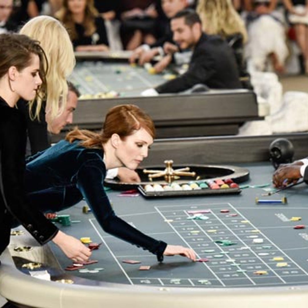 ¡Hagan sus apuestas! ¿Qué ha sucedido en el ‘front row’ de Chanel?