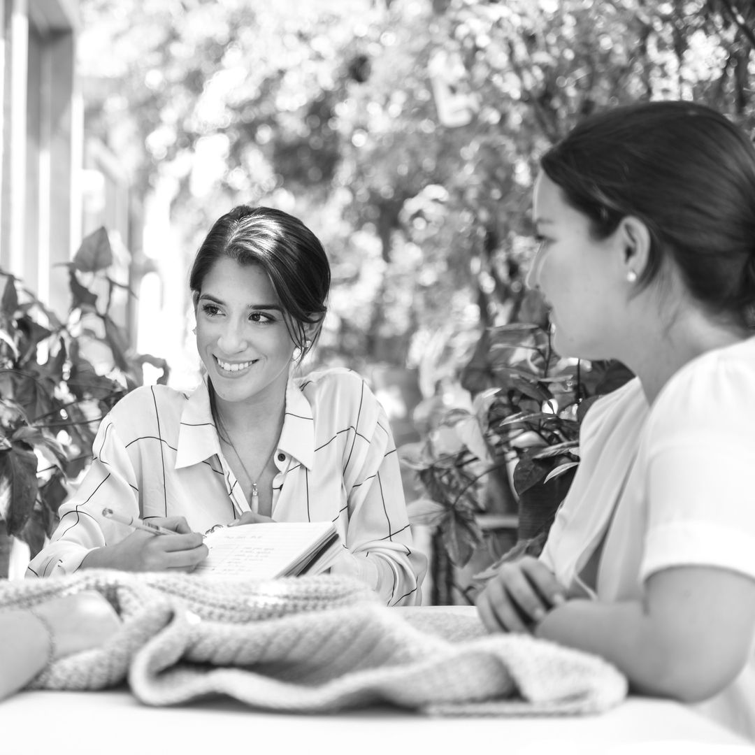 Conoce a las diseñadoras mexicanas que están replanteando la producción artesanal en la moda