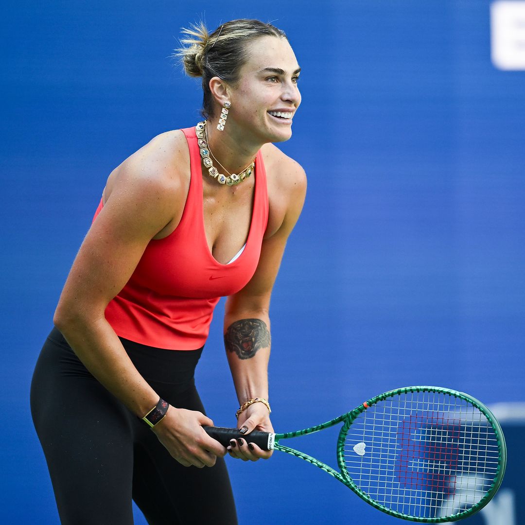 Aryna Sabalenka presume sus nuevas joyas en los primeros días del US Open en Nueva York.