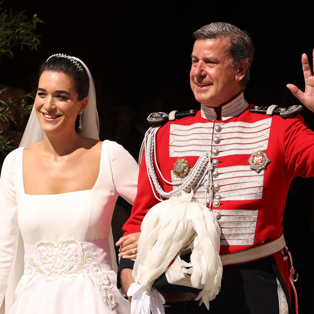 Cayetano Martínez de Irujo y Bárbara Mirjan se casan en Sevilla: todos los detalles de la boda en directo