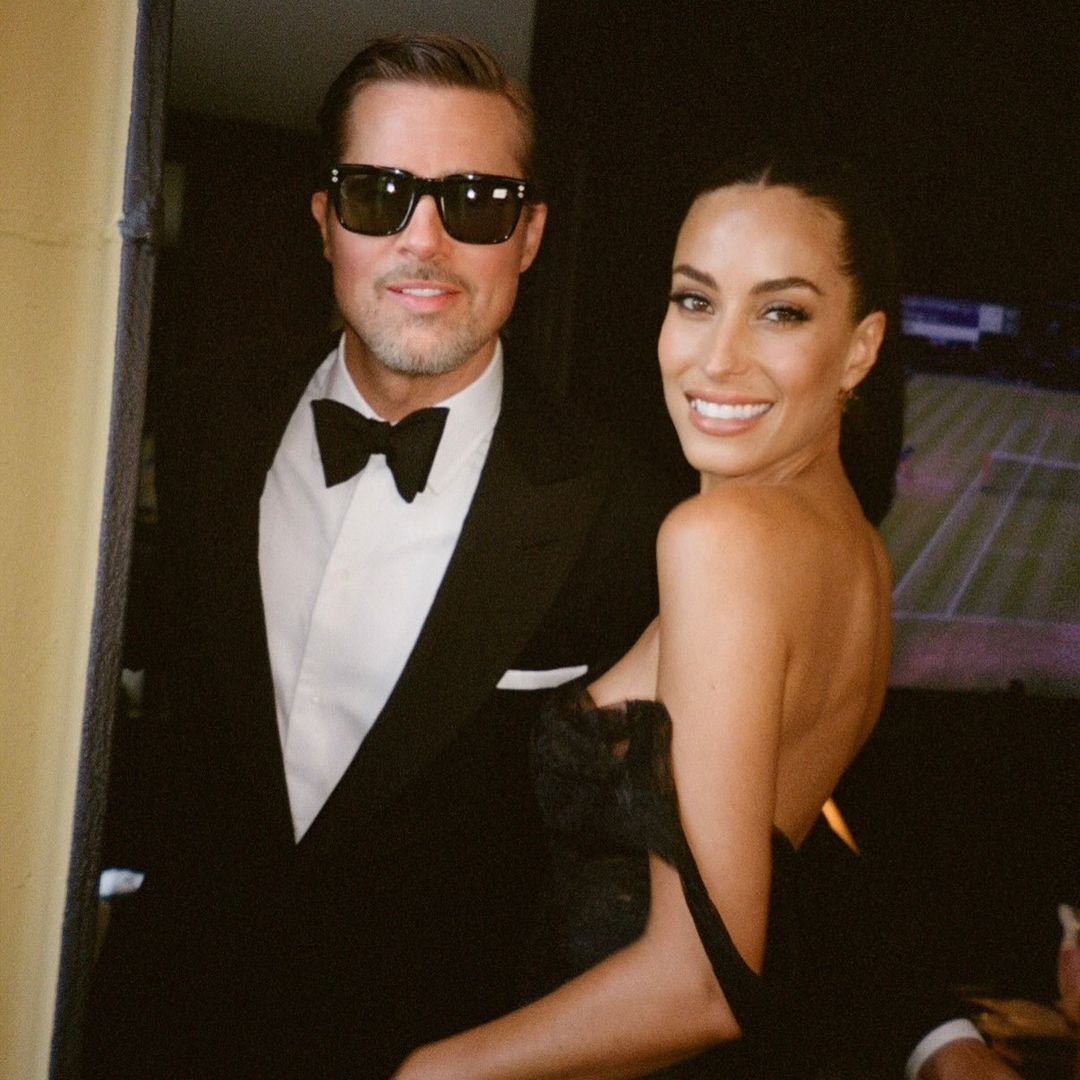 Brad Pitt e Ines de Ramon enloquecen a sus fans con románticas fotos de boda