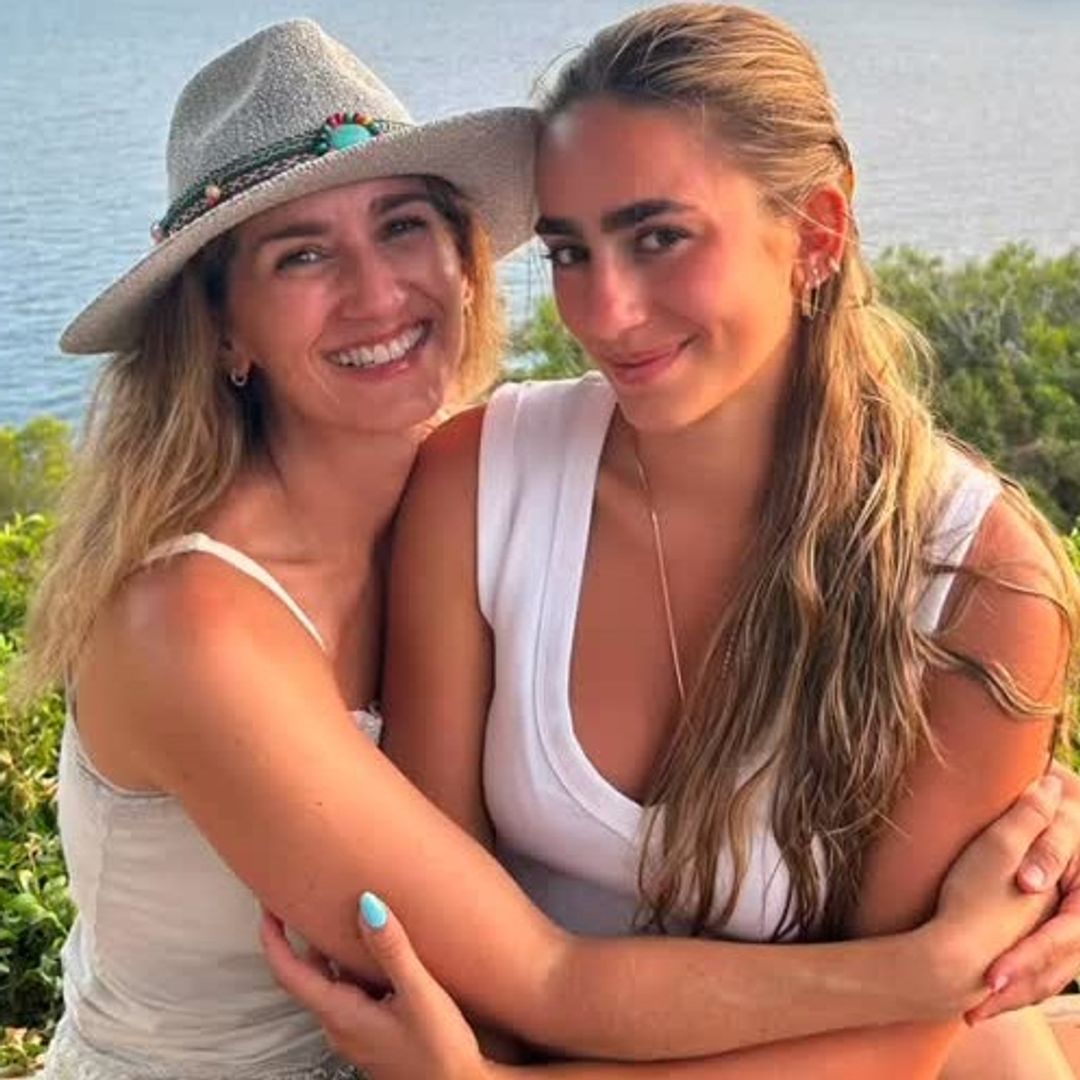 Así es Manuela de Arenzana, la nieta de Raphael que cumple 23 años: diseñadora de interiores, atleta y unida a México
