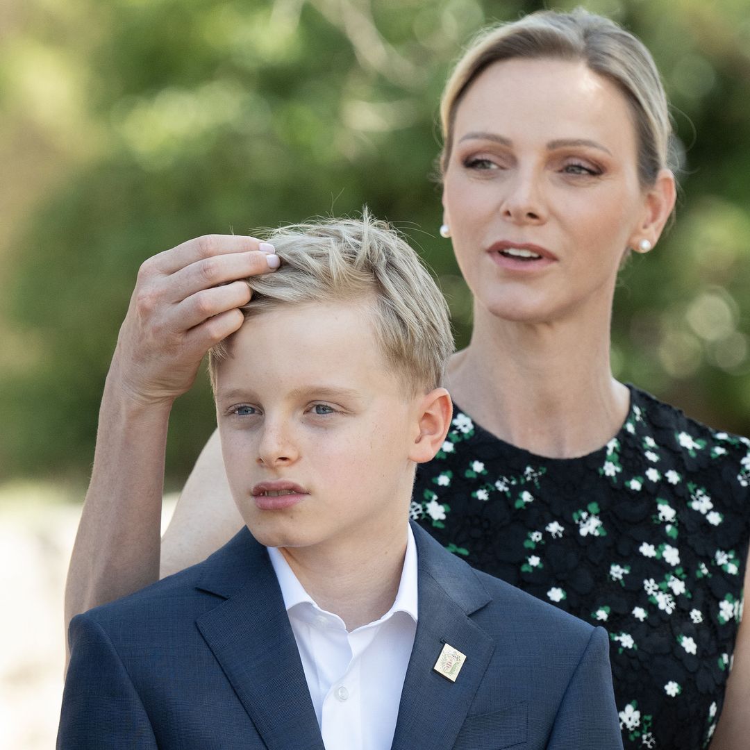Charlene de Mónaco, más cariñosa que nunca con su hijo Jacques en su histórica visita a la Provenza: todas las fotos y los detalles