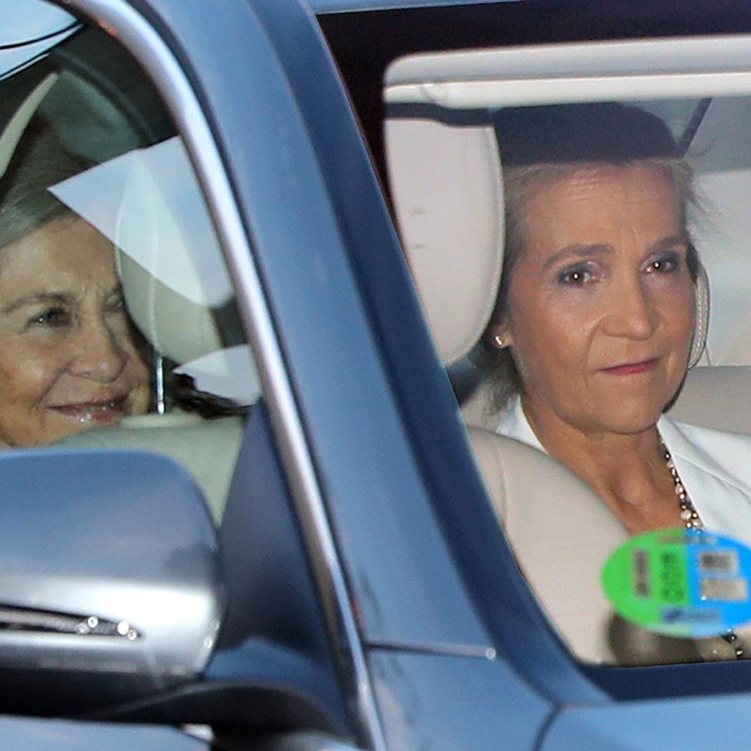 Victoria Federica reúne a sus padres y la reina Sofía en su puesta de largo