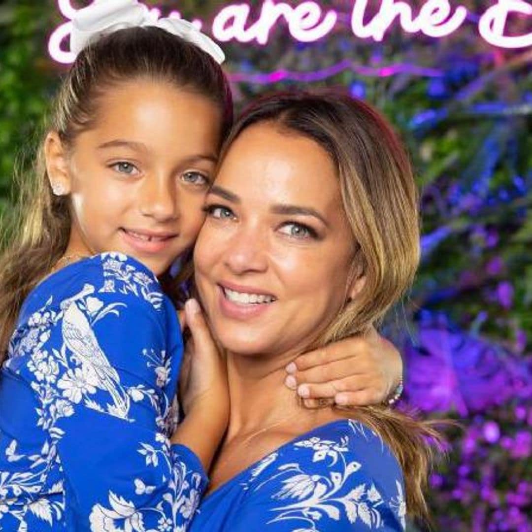 Adamari López comparte cuál es la rutina de belleza de Alaïa sin caer en tendencias virales