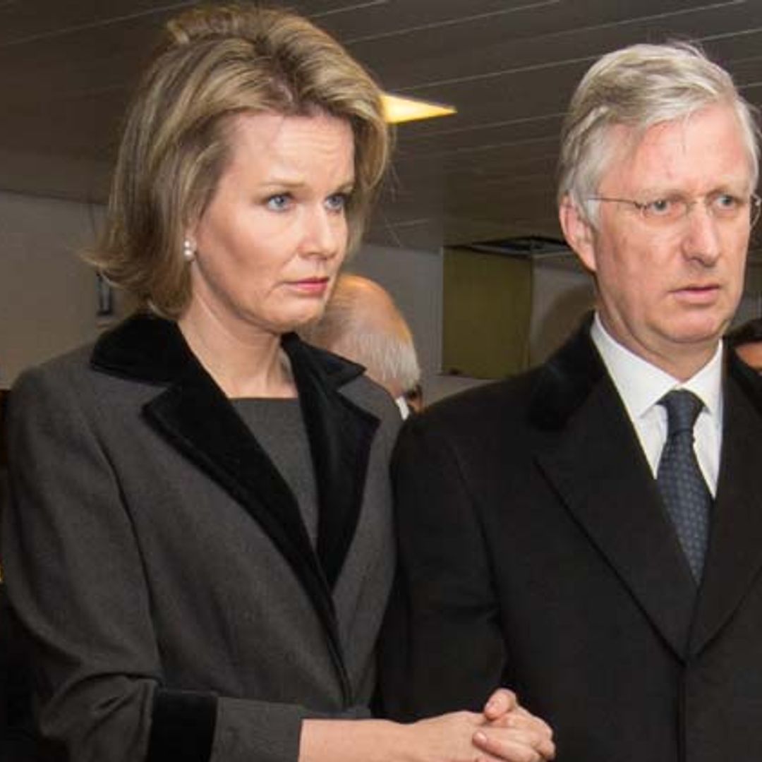 Los reyes de Bélgica visitan a los heridos de los atentados