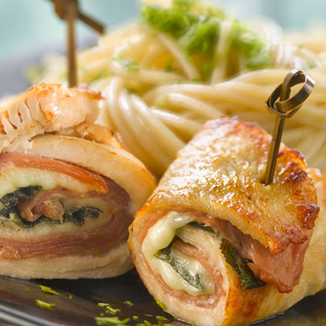 'Saltimbocca' con mozarela y albahaca