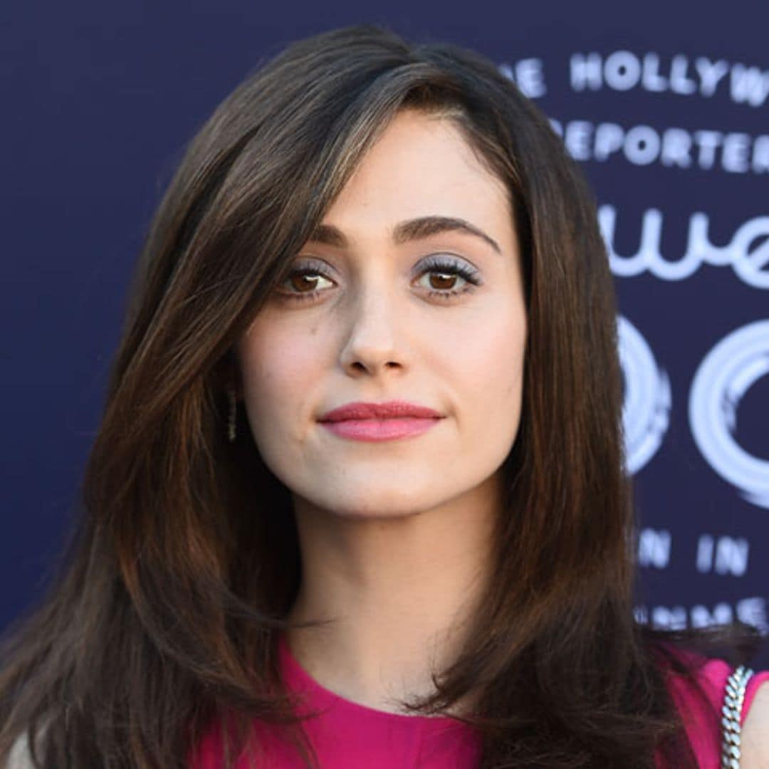El pelo real de Emmy Rossum arrasa en las redes sociales