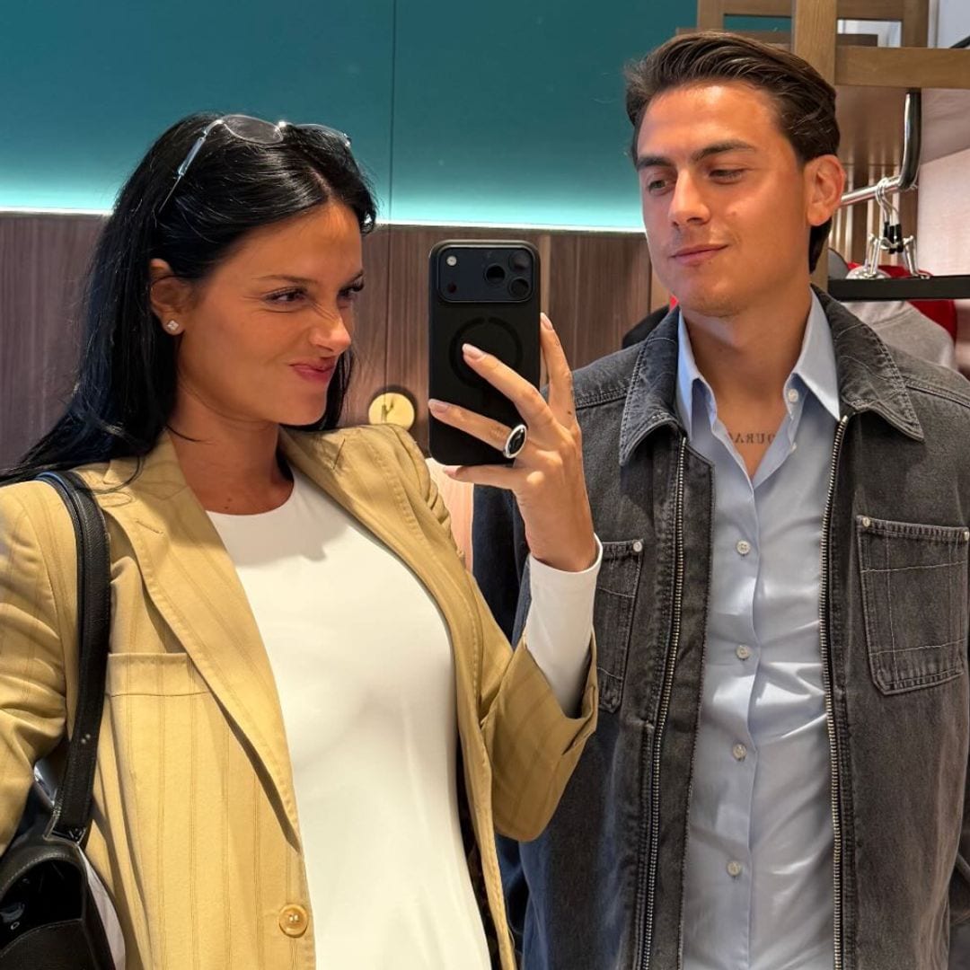 Oriana Sabatini presume su pancita de embarazo en su nueva cita con Paulo Dybala
