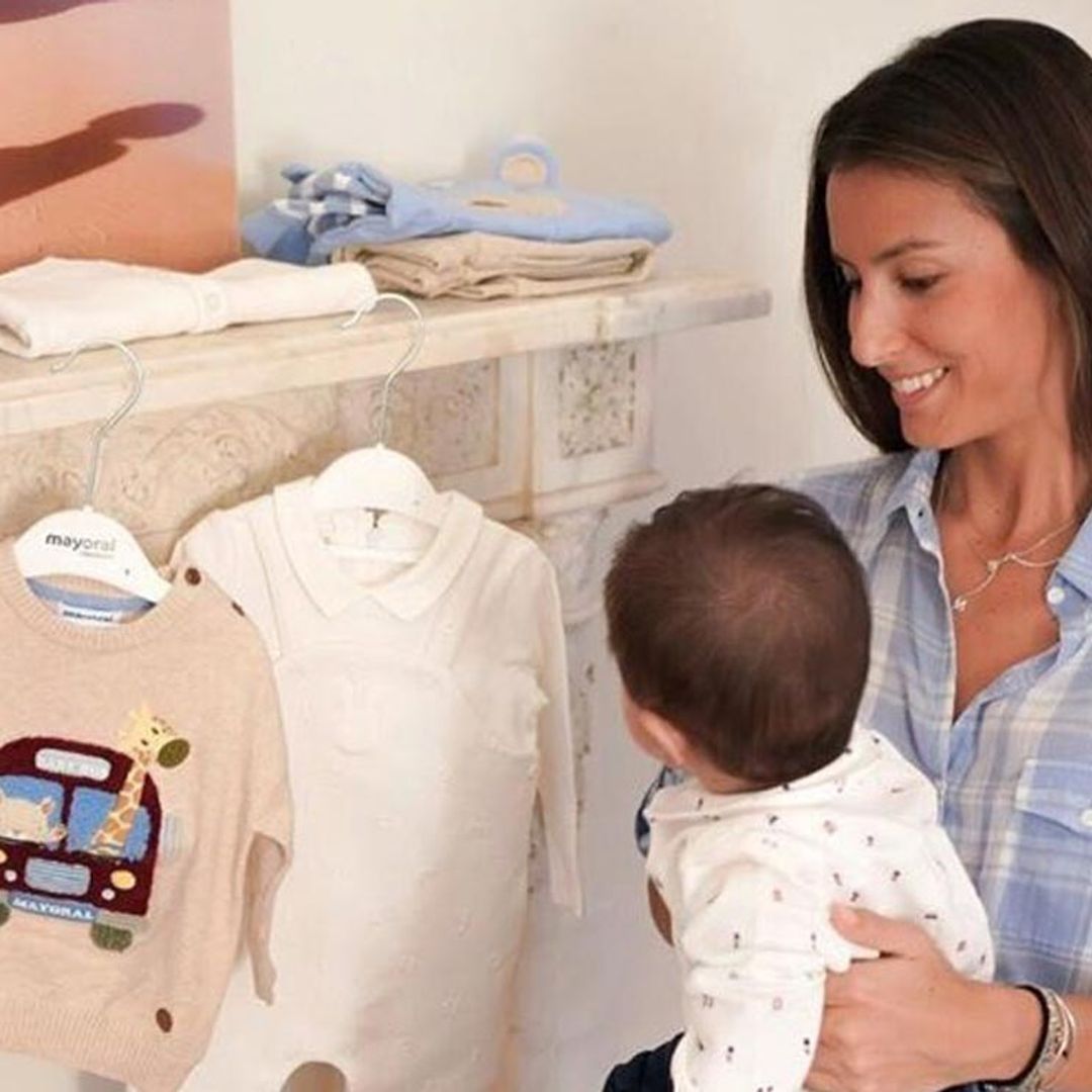 ¡Una granja en casa! Ana Boyer comparte uno de los momentos más divertidos de su hijo