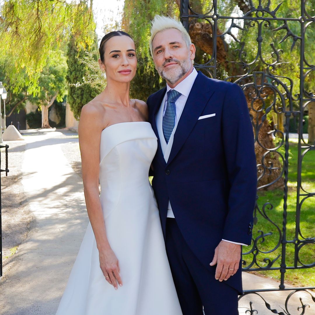 Las fotos de la boda de Santi Cañizares en Valencia: 6 meses de relación y la presencia de Juanma Castaño y Paco González
