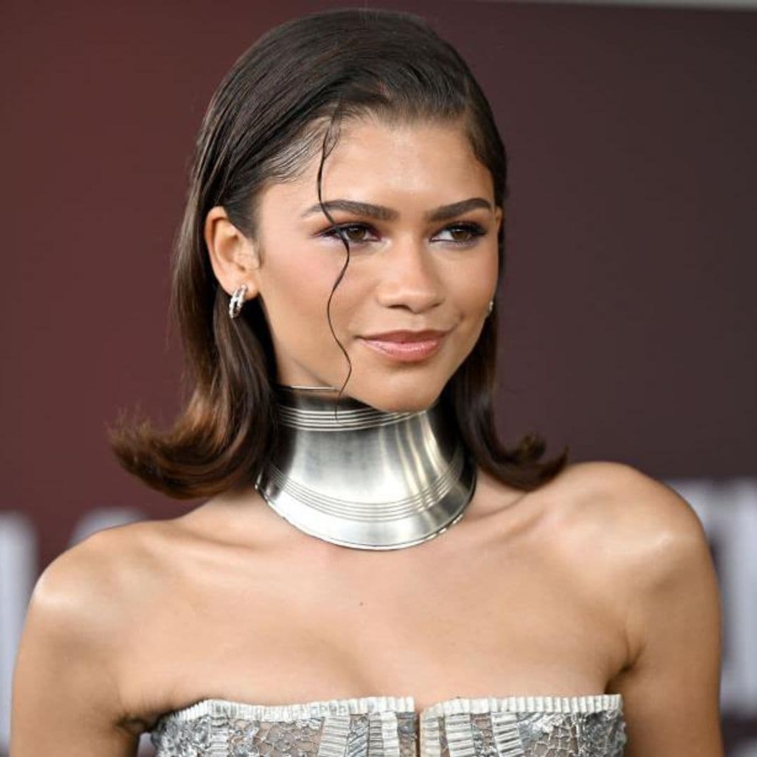 Hasta los jeans de Zendaya son piezas de Alta Costura