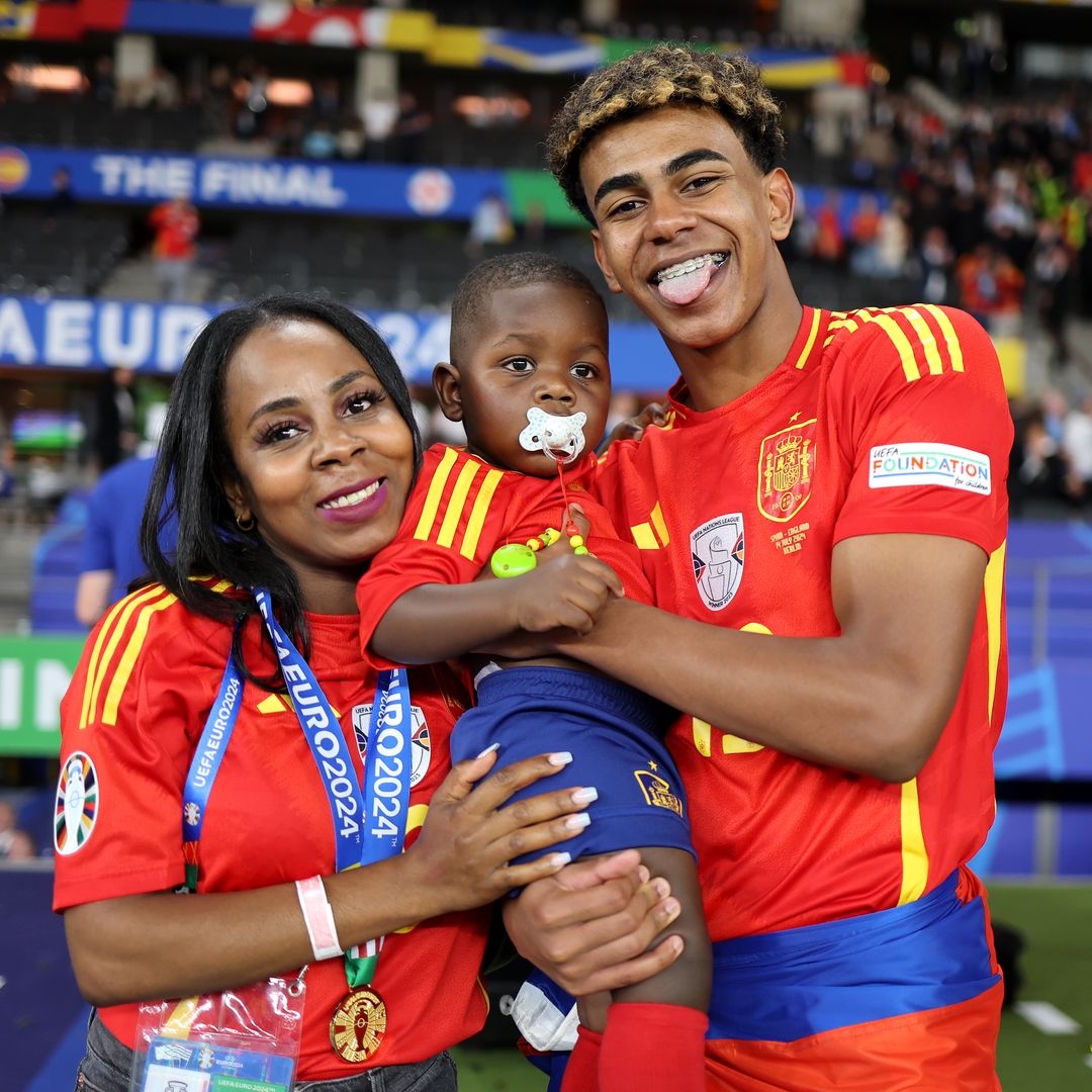 La familia de Lamine Yamal ya está en Guadalajara para alentarlo en su primer Mundial, ¿y su novia?