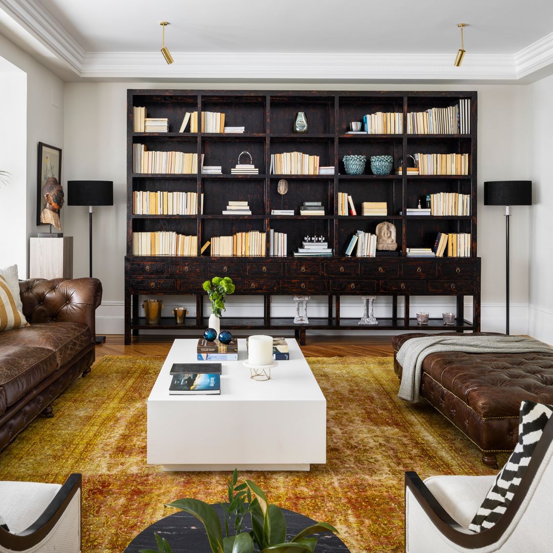 Por qué todos queremos una superlibrería en el salón y los libros no son el motivo principal